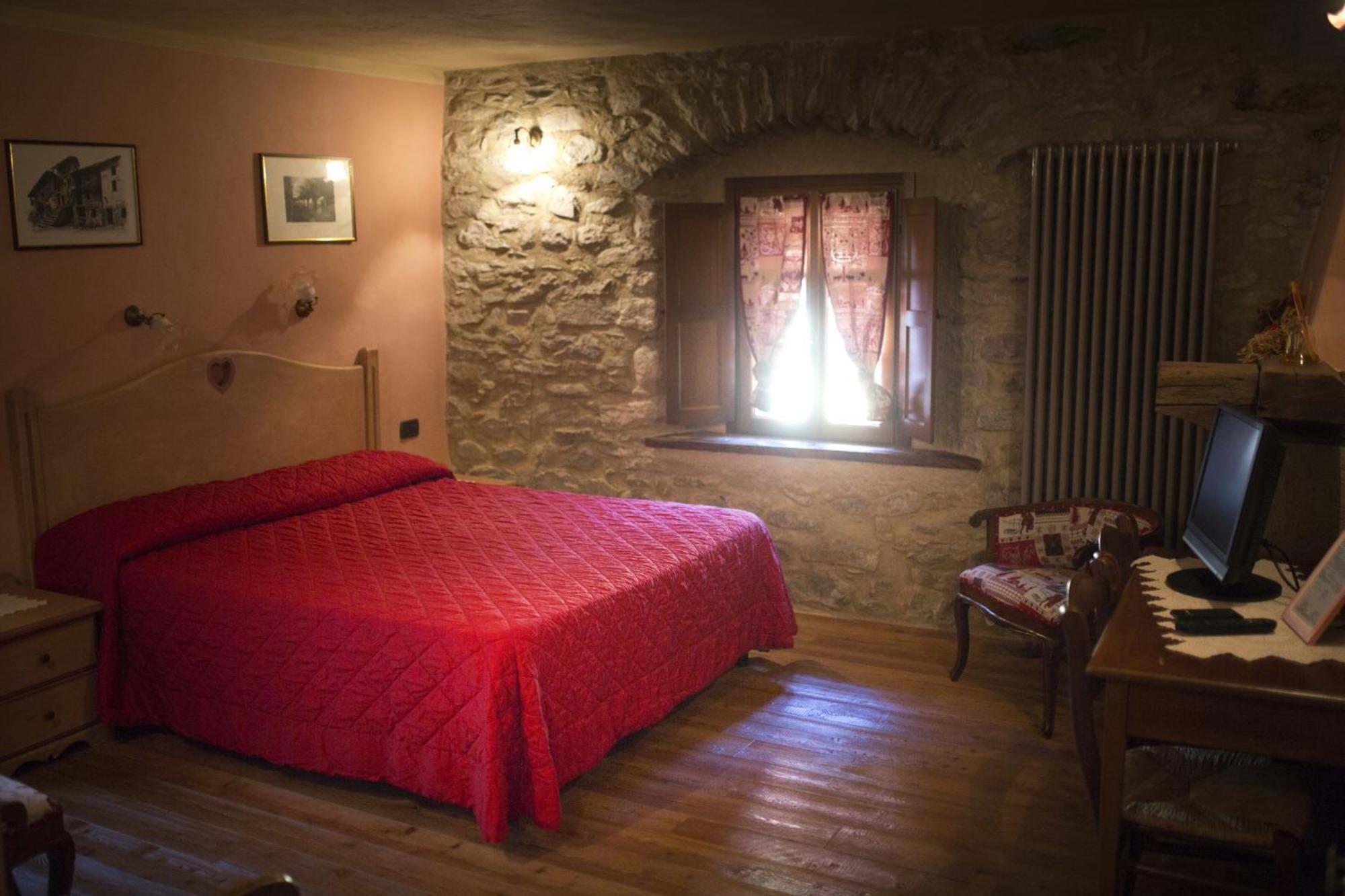 La Maison Des Vignerons Chambres D'Hotes B&B Donnaz المظهر الخارجي الصورة